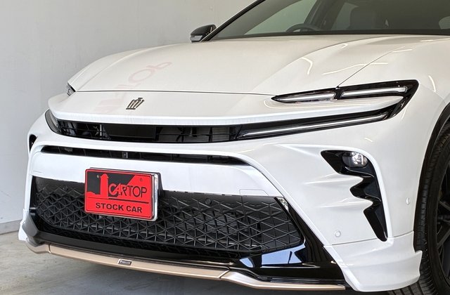 トヨタクラウンスポーツプラグインハイブリッド RS