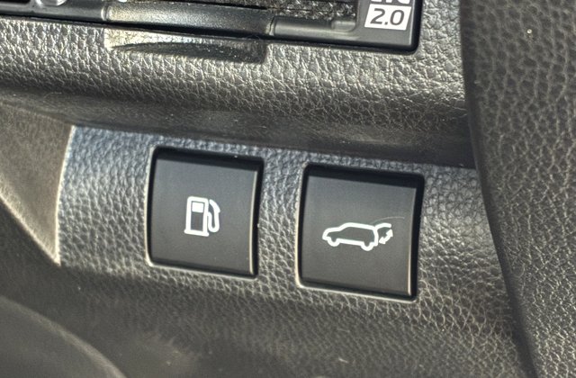 トヨタクラウンスポーツプラグインハイブリッド RS