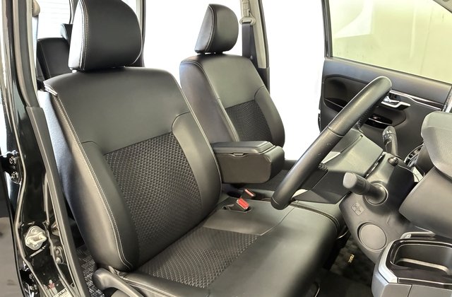 ダイハツムーヴカスタムRS ハイパーリミテッド SA III