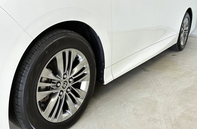 トヨタアルファードZ