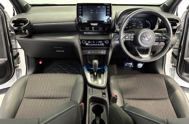 トヨタヤリスクロスハイブリッドZ