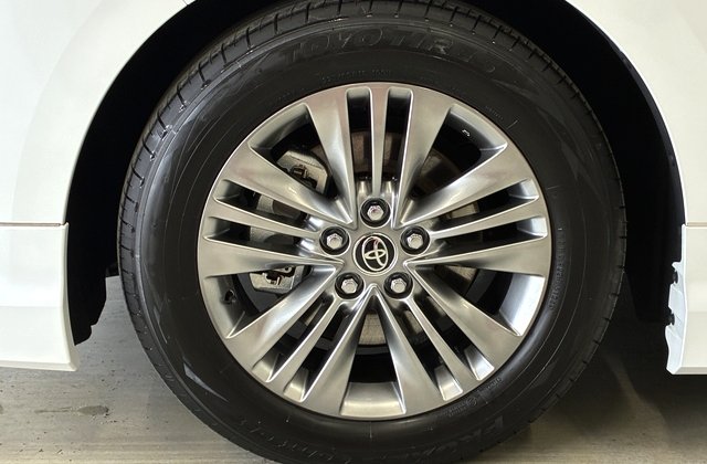 トヨタアルファードハイブリッドZ