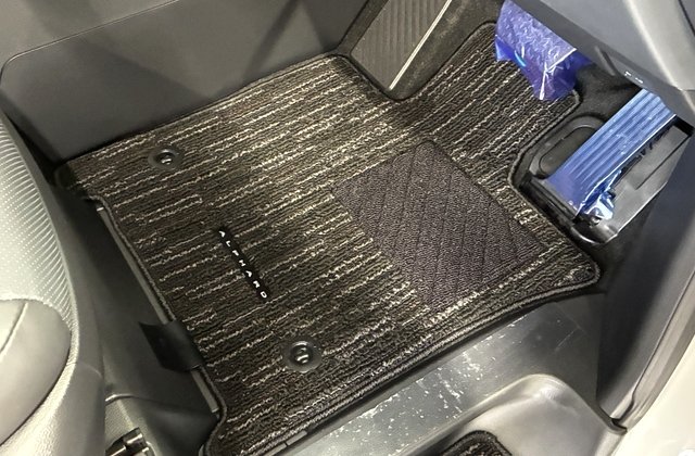 トヨタアルファードハイブリッドZ