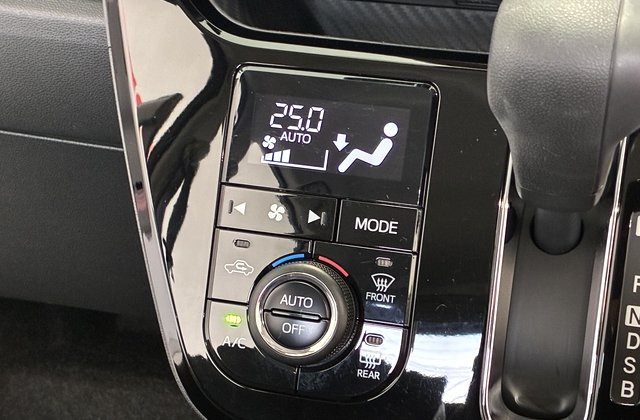 ダイハツキャストスタイルG プライムセレクションSA III