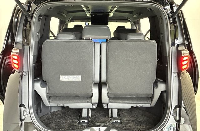 トヨタアルファードハイブリッドZ