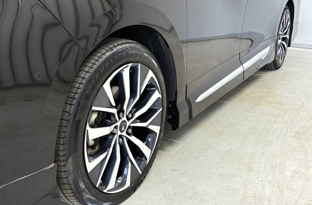 トヨタアルファードハイブリッドZ