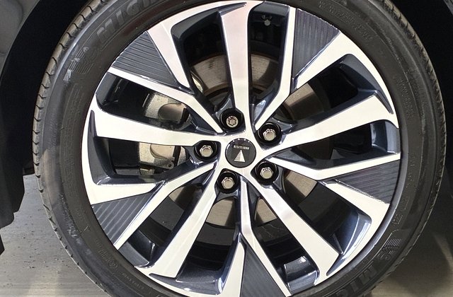 トヨタアルファードハイブリッドZ