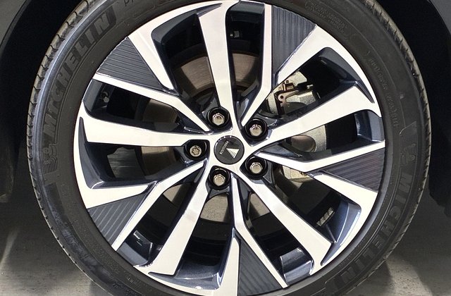 トヨタアルファードハイブリッドZ