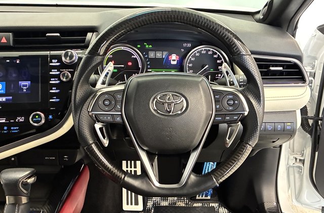 トヨタカムリWS レザーパッケージ