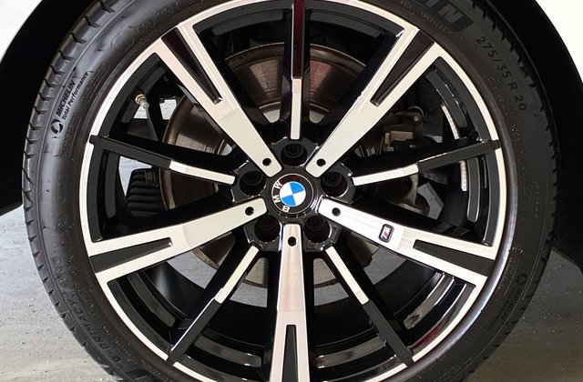 BMW5シリーズ523i  ザ ファースト エディション