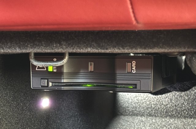 マセラティクワトロポルテベースグレード