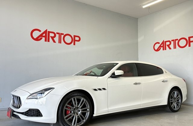 マセラティクワトロポルテベースグレード