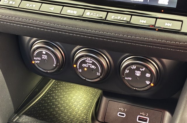 ニッサンフェアレディZニスモ