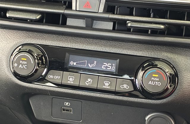 ニッサンノートX