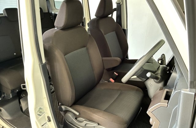 トヨタルーミーG