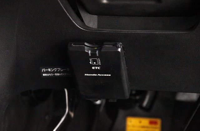 ホンダストリームX HDDナビエディション スタイリッシュパッケージ