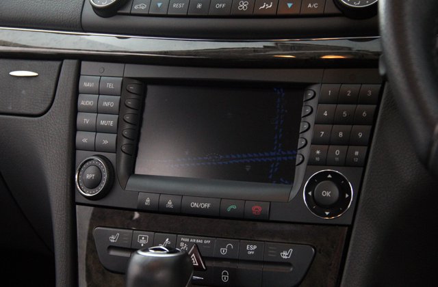 メルセデスベンツEクラスE550 アバンギャルドS