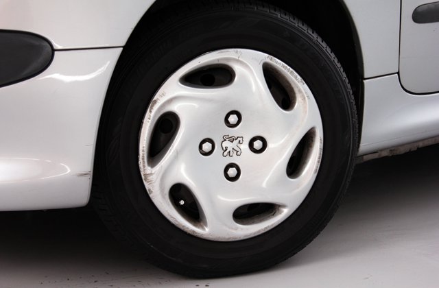 プジョー206XT
