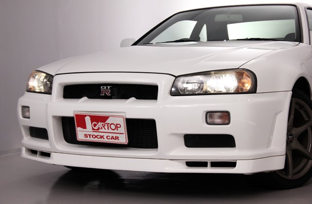 ニッサンスカイラインGT-R
