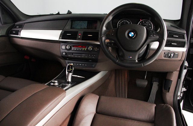 BMWX54.8i