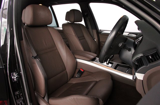 BMWX54.8i