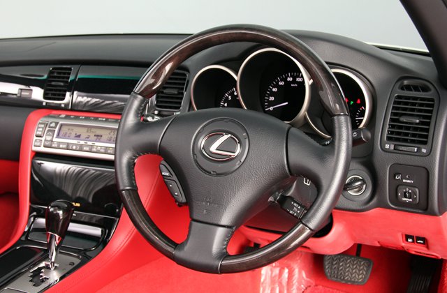 レクサスSC430