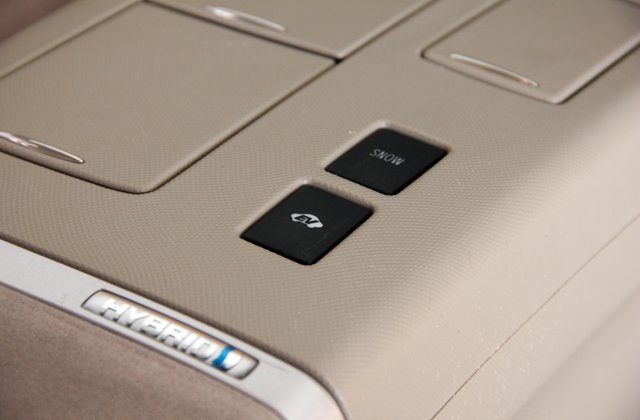 トヨタエスティマハイブリット X
