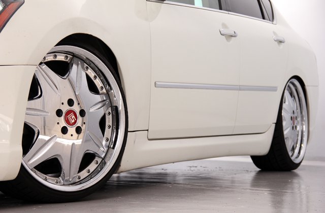 ニッサンフーガ350GT スポーツパッケージ