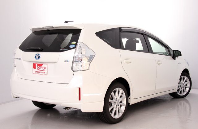 トヨタプリウスα Sツーリングセレクション
