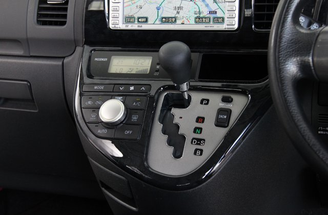 トヨタウィッシュ2.0G