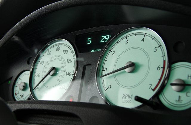 クライスラー300C5.7HEMI