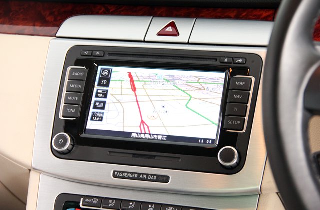 フォルクスワーゲンパサートcc V6 4モーション