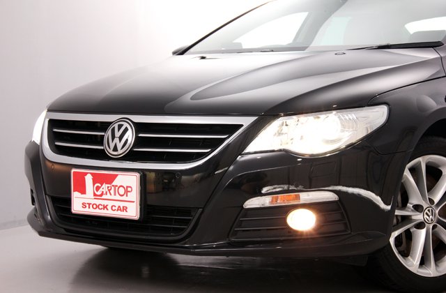 フォルクスワーゲンパサートcc V6 4モーション