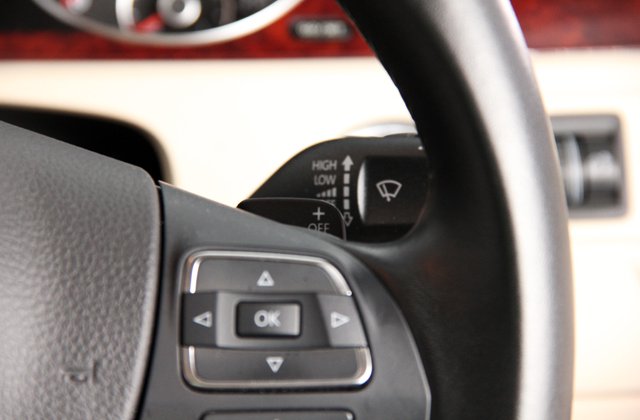 フォルクスワーゲンパサートcc V6 4モーション