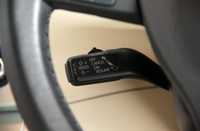 フォルクスワーゲンパサートcc V6 4モーション