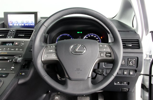 レクサスHS250h バージョンS