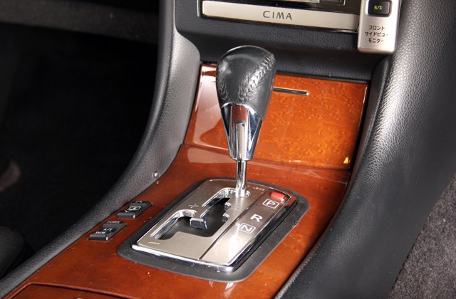 ニッサンシーマ450XV リミテッドエディション