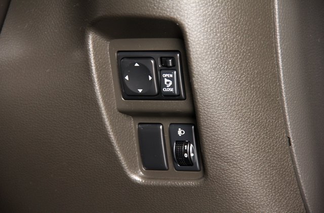 ニッサンキューブ15X Mセレクション