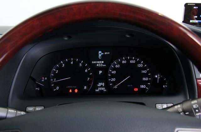 レクサスLS460 バージョンS Iパッケージ