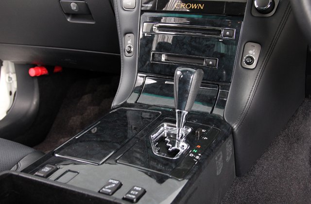 トヨタクラウンアスリート プレミアムエディション