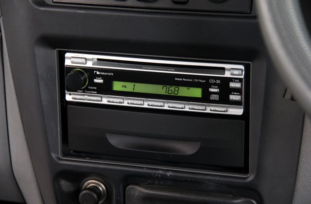 ミツビシミニキャブバン CD
