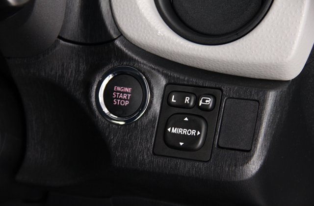 トヨタヴィッツ1.3F