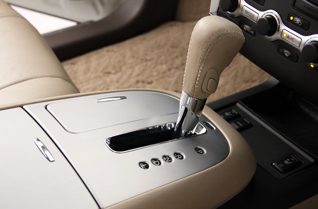 ニッサンムラーノ205XV FOUR