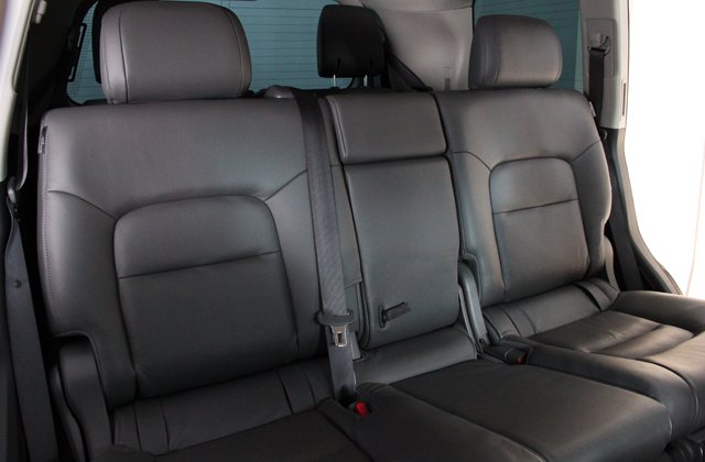 トヨタランドクルーザーAX Gセレクション