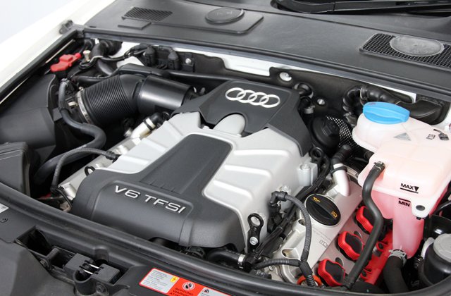 アウディA63.0TFSI クワトロ