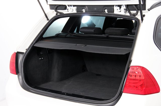 BMW3シリーズ320i ツーリング Mスポーツ