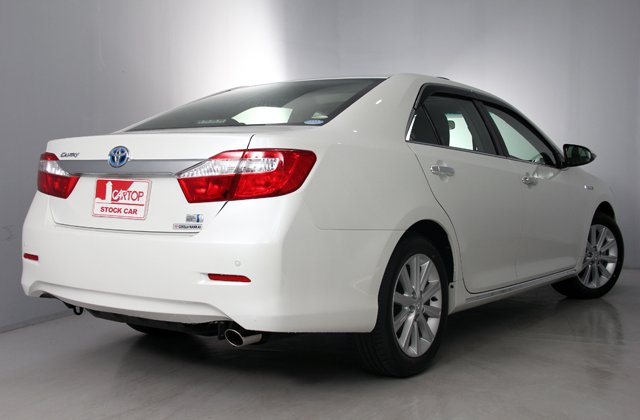 トヨタカムリハイブリット Gパッケージ