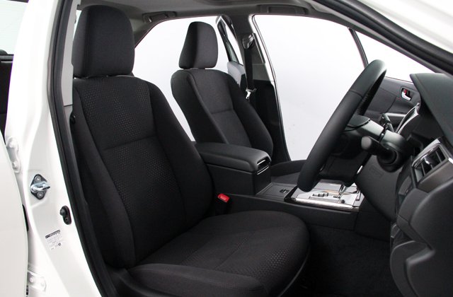 トヨタカムリハイブリット Gパッケージ