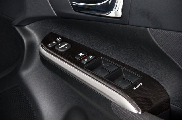 トヨタカムリハイブリット Gパッケージ