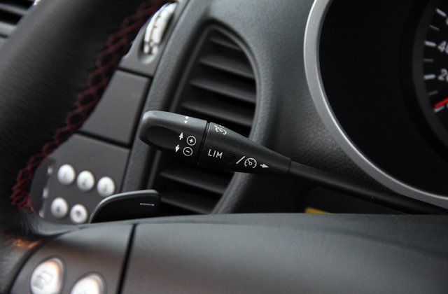 メルセデスベンツSLK200コンプレッサー スポーツエディション